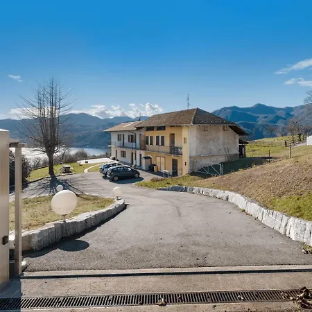 Casa Da Zia Piera Lägenhet Pettenasco